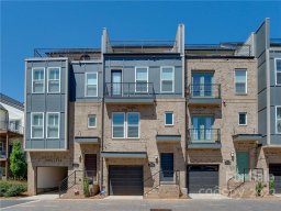 2863 Grand Union Way