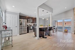 7816 Renaissance Court