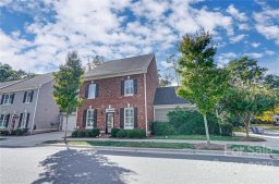 592 Summerfield Place