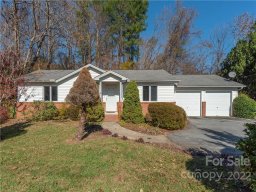 1725 Old Haywood Road