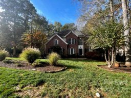 316 Inland Cove Court