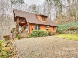 365 Old Country Road