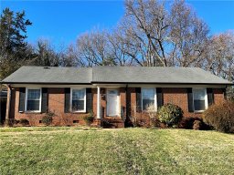 2123 Maplecrest Drive