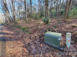 717 Coyote Hollow Road