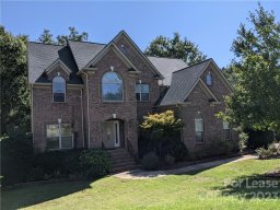 743 Irish Green Drive