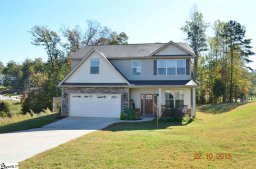 140 Hawkcrest Court