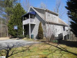 106 Falcon Crest Way