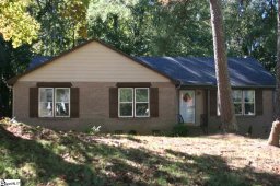 213 Singing woods Lane