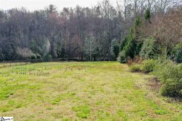 140 Griffith Hill Way