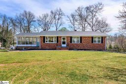 1518 Memorial Drive Extension