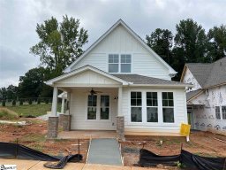 16 Cottage Knoll Circle