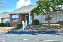 6 Hillside Glen Drive