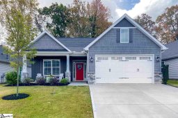 26 Golden Apple Trail