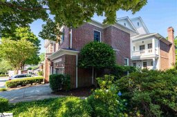 1400 THORNBLADE Boulevard