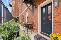 400 E Washington Street