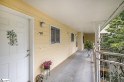 1710 Northlake Drive