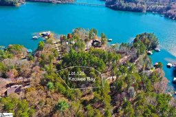 125 Keowee Bay Circle