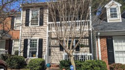 40 Wood Pointe Drive