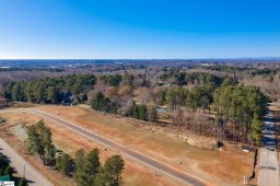 12 Village Crest Drive