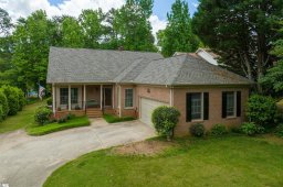 121 Hidden Hills Drive