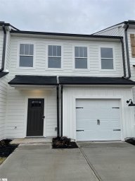 207 Broad Banyan Court