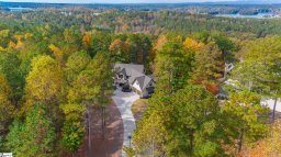 105 Scenic Crest Way