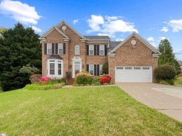 15 Silverthorn Court