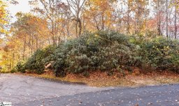 328 Cliff Ridge Drive