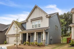 229 Raleighwood Lane