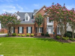 25 Willow Oak Court