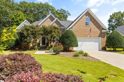 117 Clairewood Court