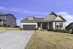 412 Golden Amber Lane