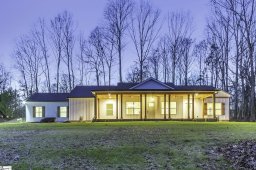 117 E PENINSULA Drive