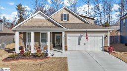 512 Raleighwood Lane