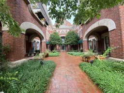 400 E Washington Street