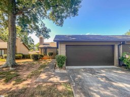 206 Goldfinch Circle