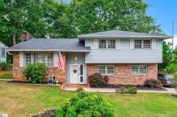 822 Pine Creek Drive