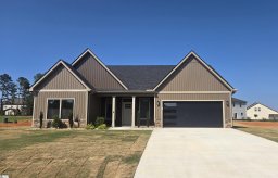 2103 N November Drive