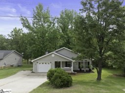 338 E Celestial Drive