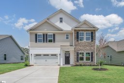 135 Hunter Ridge Drive