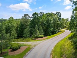 601 Tree Haven Trail