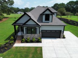 1505 Cross Creek Drive