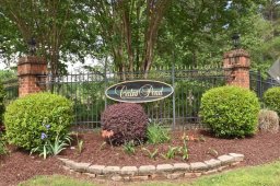 218 & 219 Cates Pond Court