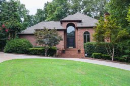 1271 Shadowood Drive