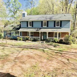 137 West Forest Drive