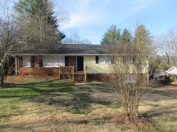 27 Green Acres Drive