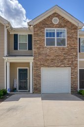 1528 Katherine Court