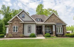 3040 English Cottage Way