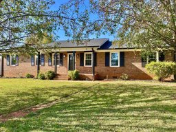 2018 Evergreen Drive