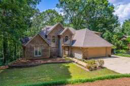 412 Woodgrove Terrace